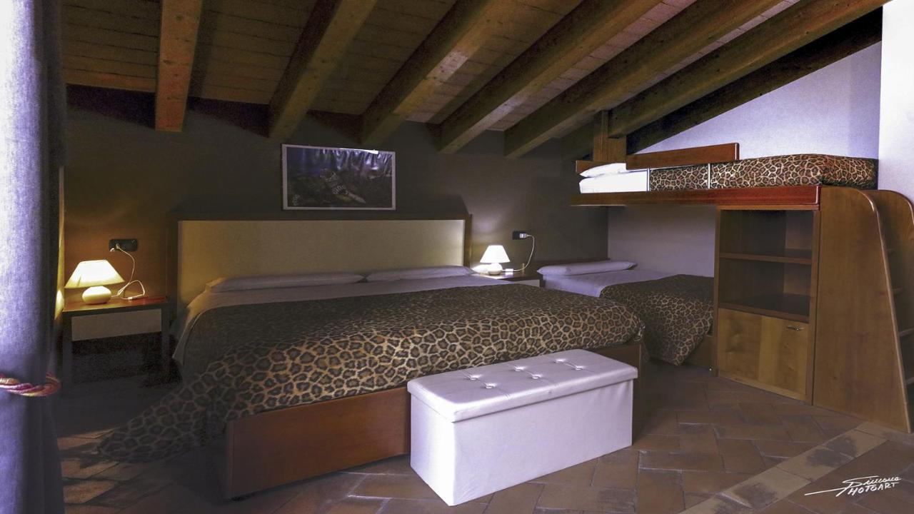 La Folaga Bed & Breakfast กาวิราเต ภายนอก รูปภาพ
